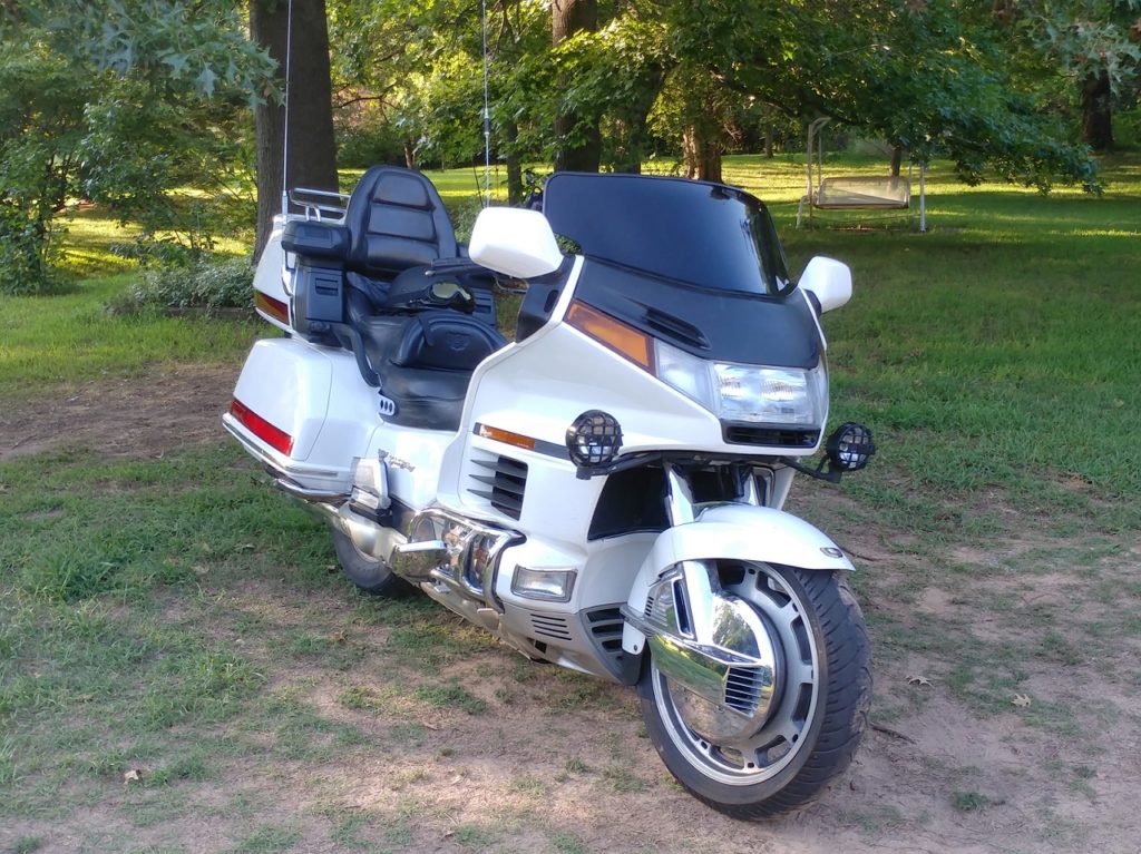 My 1996 Goldwing after the first Plasti Dip session